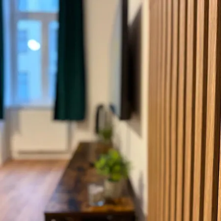 Brand New Renovated, City Centre, Quiet Street, Amazing Location Vienna Exterior photo